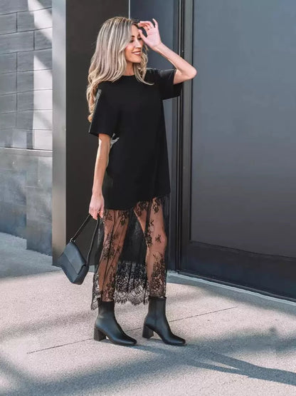 Effortless Chic Meets Elegance – The Lace Hem Maxi Tee Dress
