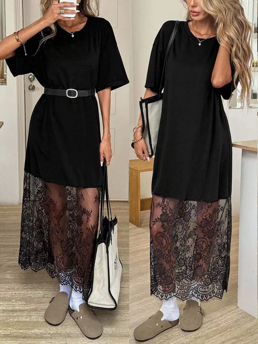Effortless Chic Meets Elegance – The Lace Hem Maxi Tee Dress