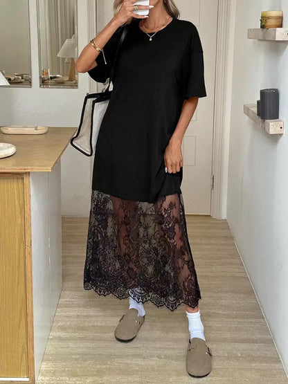 Effortless Chic Meets Elegance – The Lace Hem Maxi Tee Dress